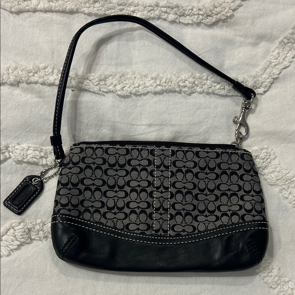 Coach Black and Gray Patterned Wristlet